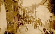 V-1923_75_Jahre_Festzug.jpg